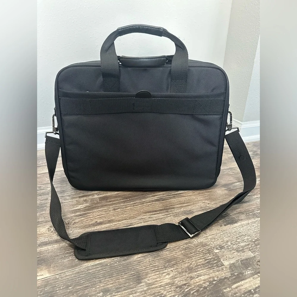 Kenneth Cole Reaction Black Laptop Bag with Shoulder Strap